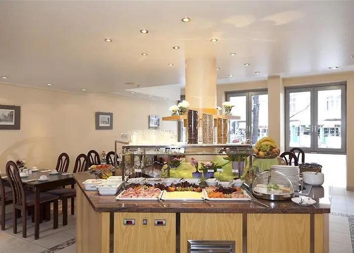 Western Kantstrasse Hotel 4*