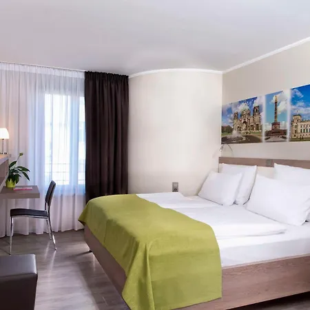 Western Kantstrasse 4*