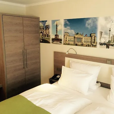 Western Kantstrasse 4* Berlijn