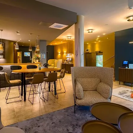 Western Kantstrasse Hotel 4*