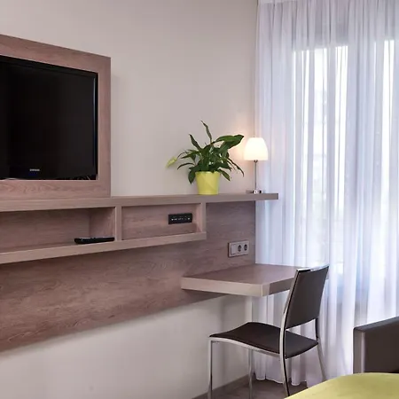 Ξενοδοχείο Western Kantstrasse 4*