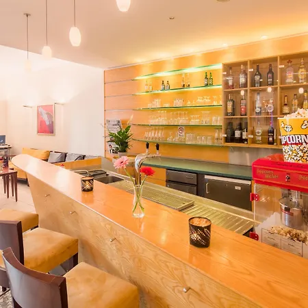 Western Kantstrasse Hotel 4*