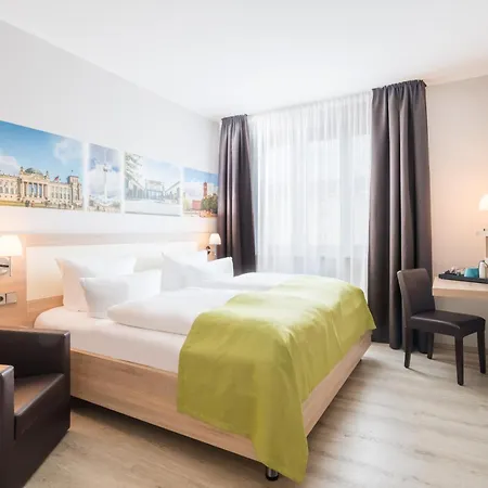 Western Kantstrasse 4* Berlin