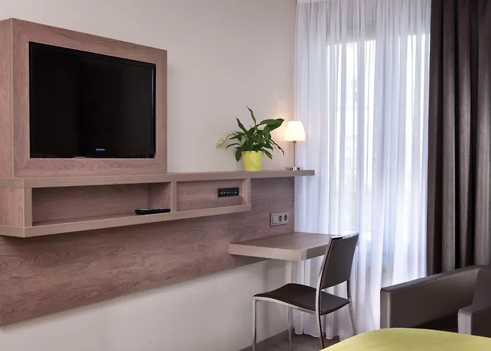 بيست ويسترن هوتل كانتشتراسه 4*