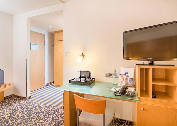 Western Kantstrasse 4* Berlín