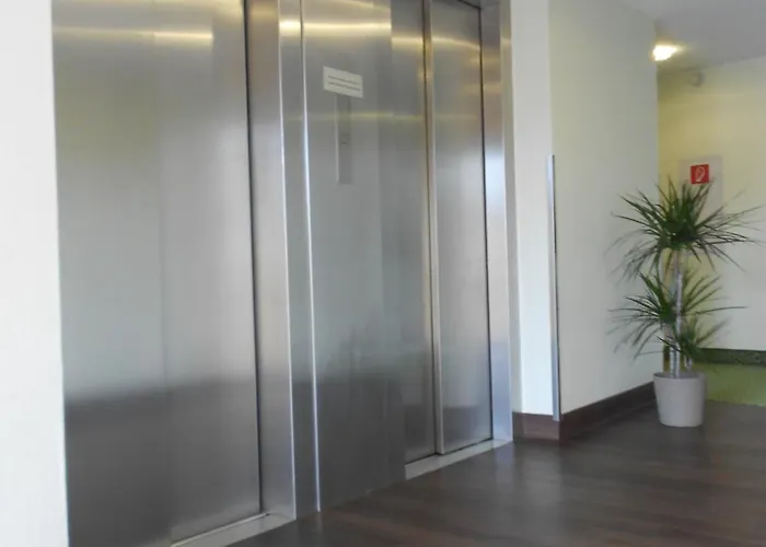 بيست ويسترن هوتل كانتشتراسه فندق 4*